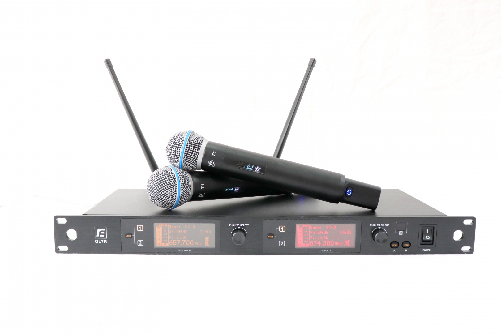 RFIntell QL7R/T1-A 651,800-683,400 МГц 2-канальная радиосистема с 2-мя ручными микрофонами в Камчатской области